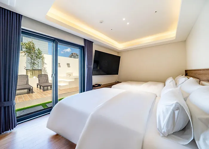 Code Hotel *